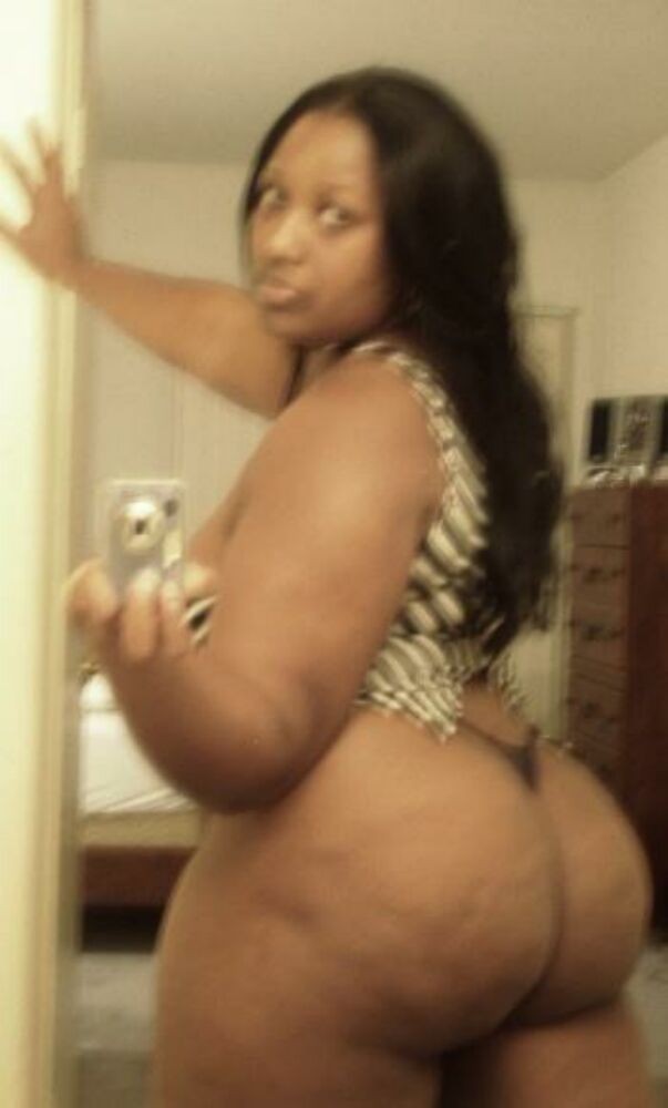 Thick Chicks Naked