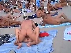 Z reccomend beach afternoon blowjob by ahycpl blowjob adult pics