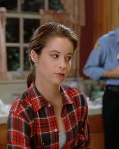Holly marie combs lesbian kiss picket fences