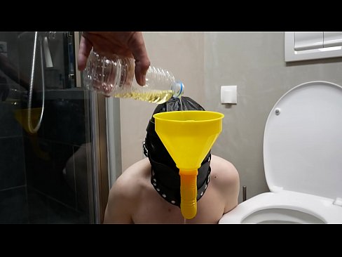 Troubleshoot recommendet Mature german woman facesitting with urine drinking.