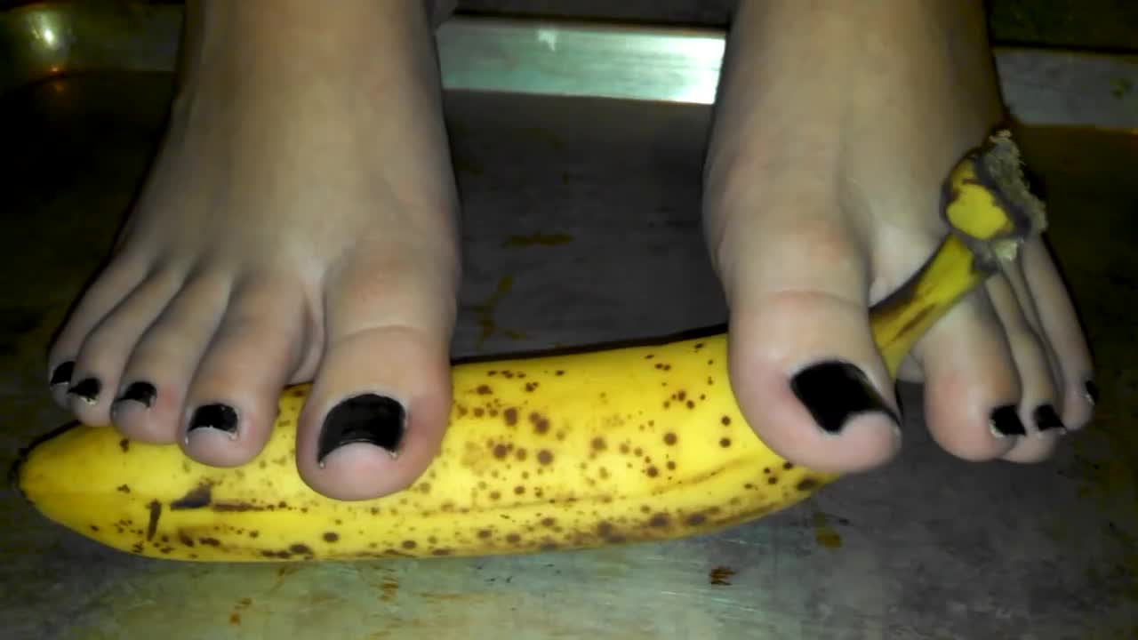 best of Smashed bananas foot