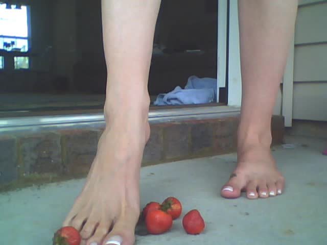 Lights O. reccomend crush strawberries with dirty feet