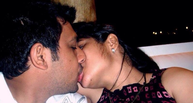 Crisp recommendet bhabhi kiss photos india