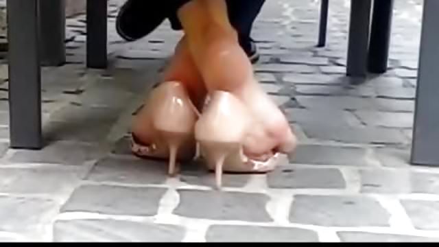 Under table soles flipflops