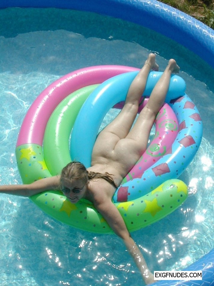 Pool inflatables