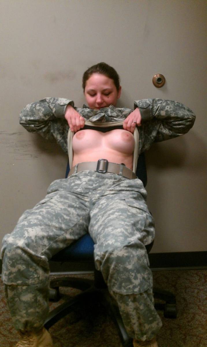 Army girl blowjob