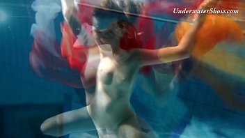 Twilight recomended underwater masturbation public pool ameena