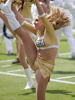 Cheerleader gallery nfl upskirt photos and other amusements