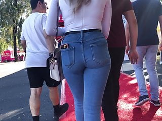 Heart shaped booty jeans close