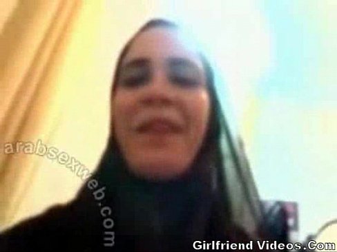 Huge girlfriend hijab fucked facialized