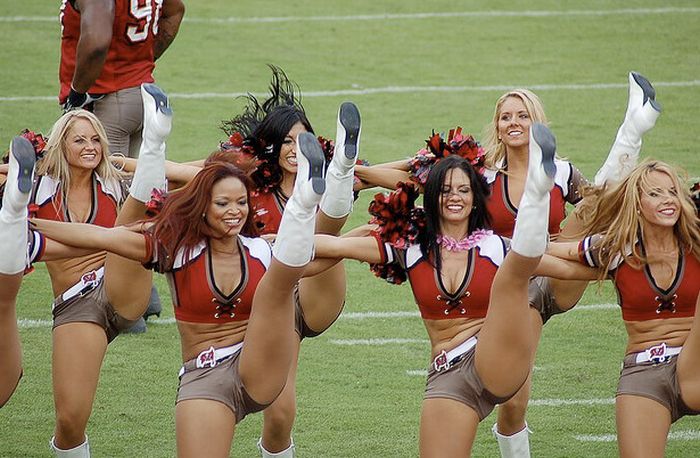 Nfl cheerleaders hot ass and pussy